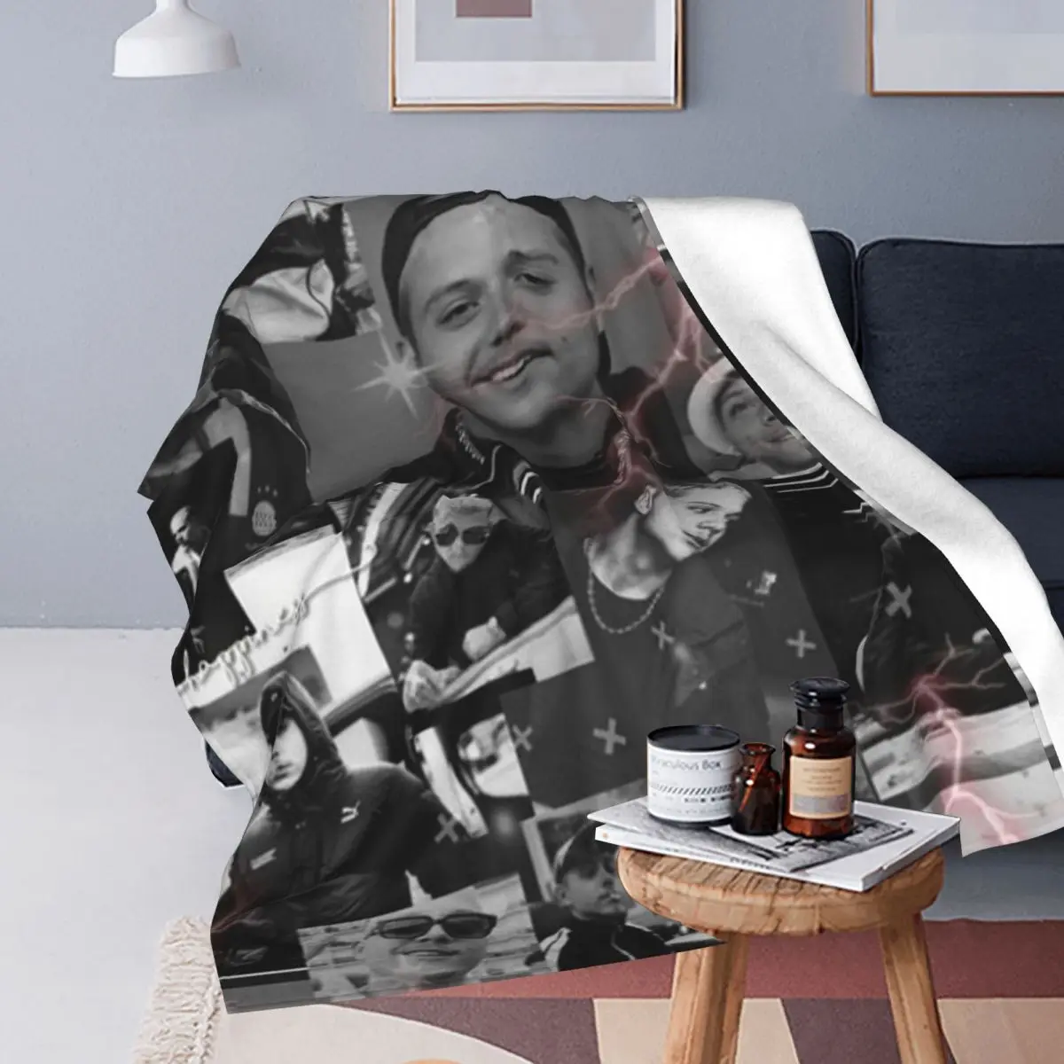 Super Soft Blankets Camping Plk Photo Bedding Throws Kpop Music Singer Flannel Bedspread Couch Chair Novelty Sofa Bed Cover 4