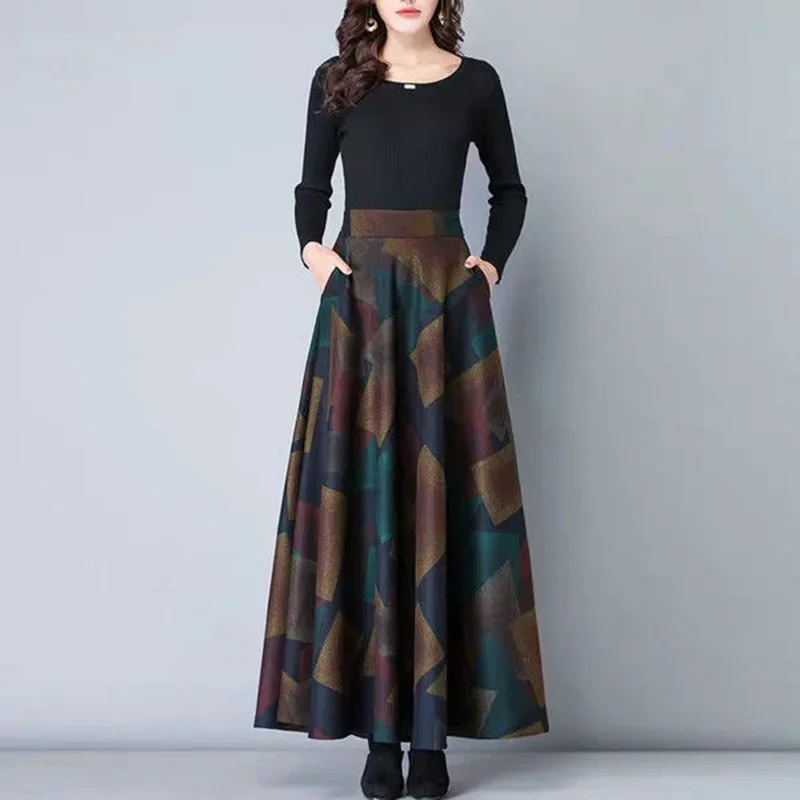 

Women's Autumn Winter Retro Printed High Waist Loose Skirt Large Swing Pleated