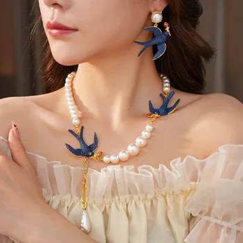 1/2 Pcs Vintage Colorful Paint Spraying Bird Chokers Necklaces for Women Imitation Pearl Beads Pendant Necklace Jewelry Sets B 1