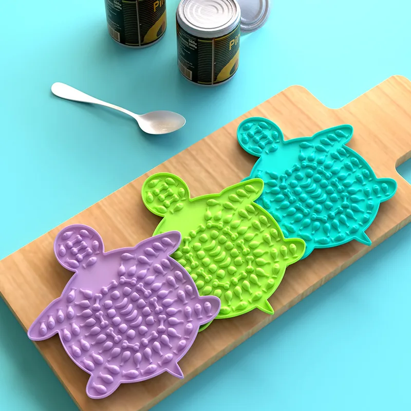 https://ae01.alicdn.com/kf/Sd40f3d2bbde24524b5ea326d4e599512j/Silicone-Turtle-Dog-Sucker-Plate-for-Pet-Food-Training-Feeder-Slow-Food-Ease-Bathing-Uneasy-Distraction.jpg