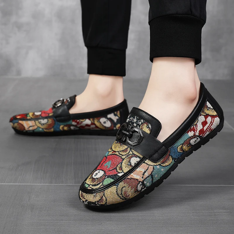 Luxury Print Canvas Loafers Men Boat Shoes Spring Breathable Casual Slip-on Men's Shoes Comfort Flat Driving Shoes Men Plimsolls 2