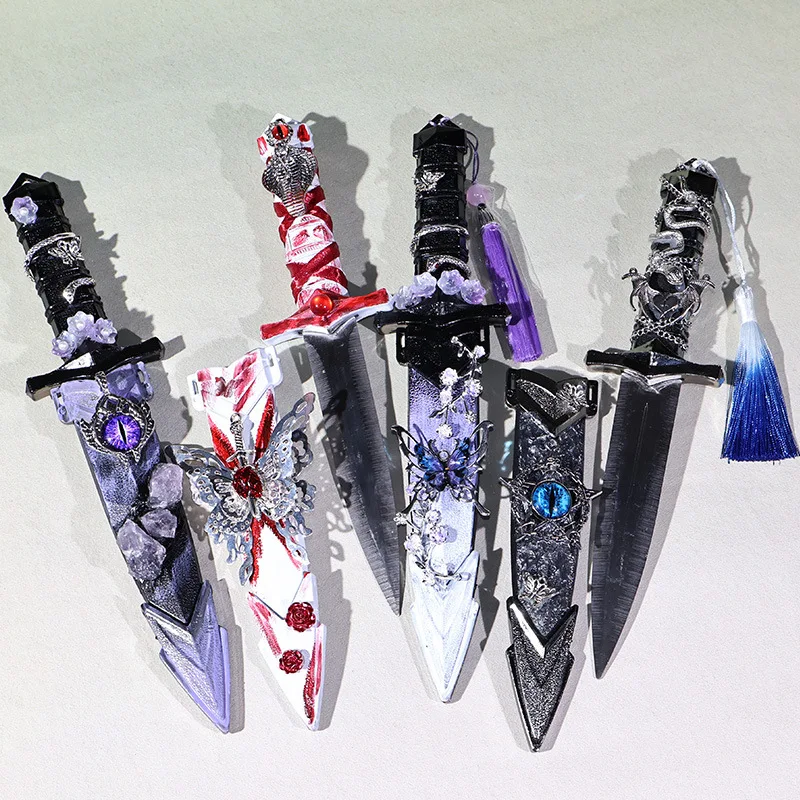 Internet explosion of new Chinese ancient style hand-made costumes posing props students creative gifts open box portable jewelr