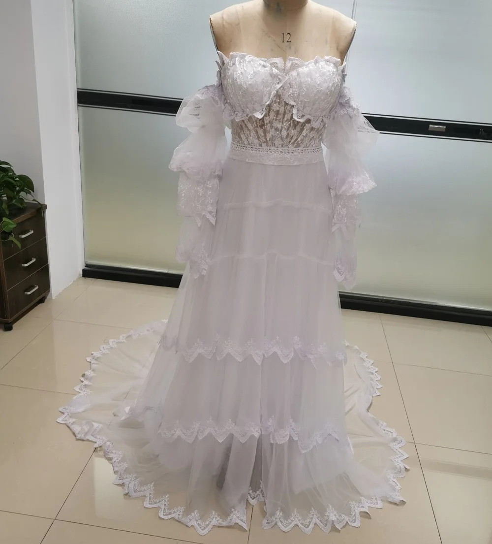 Lace Applique Blue Strapless Illusion A-line Homecoming Dress main image 1