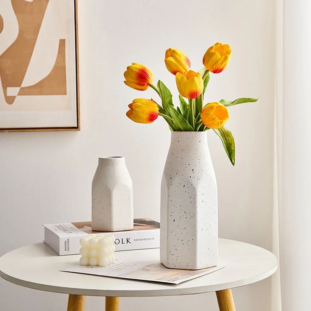 

Простая керамическая художественная ваза для гостиной, Настольная Ваза для цветочной композиции, скандинавский Декор для дома, креативный Декор для комнаты, цветочный горшок, подарок