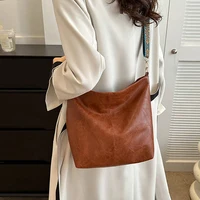 Wide Geometric Strap Shoulder Bag Large Capacity Crossbody Bags For Women,Retro Pu Leather Women’s Bag For Shopping Travel