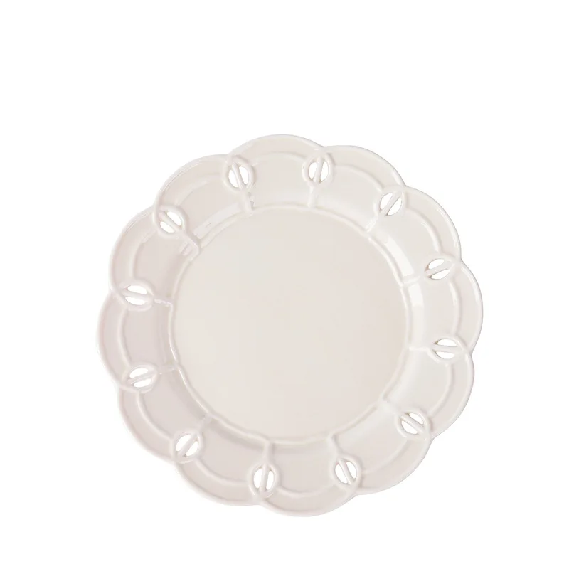 European Retro Hollow Ceramic Plate Wedding Plate Home Restaurant Snack Tray Dessert Dinner