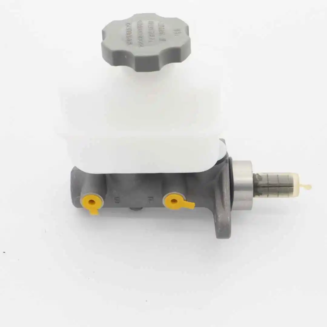 BRAKE MASTER CYLINDER FOR TERRACAN 02-06 OEM： 58590H1052 58590-H1052