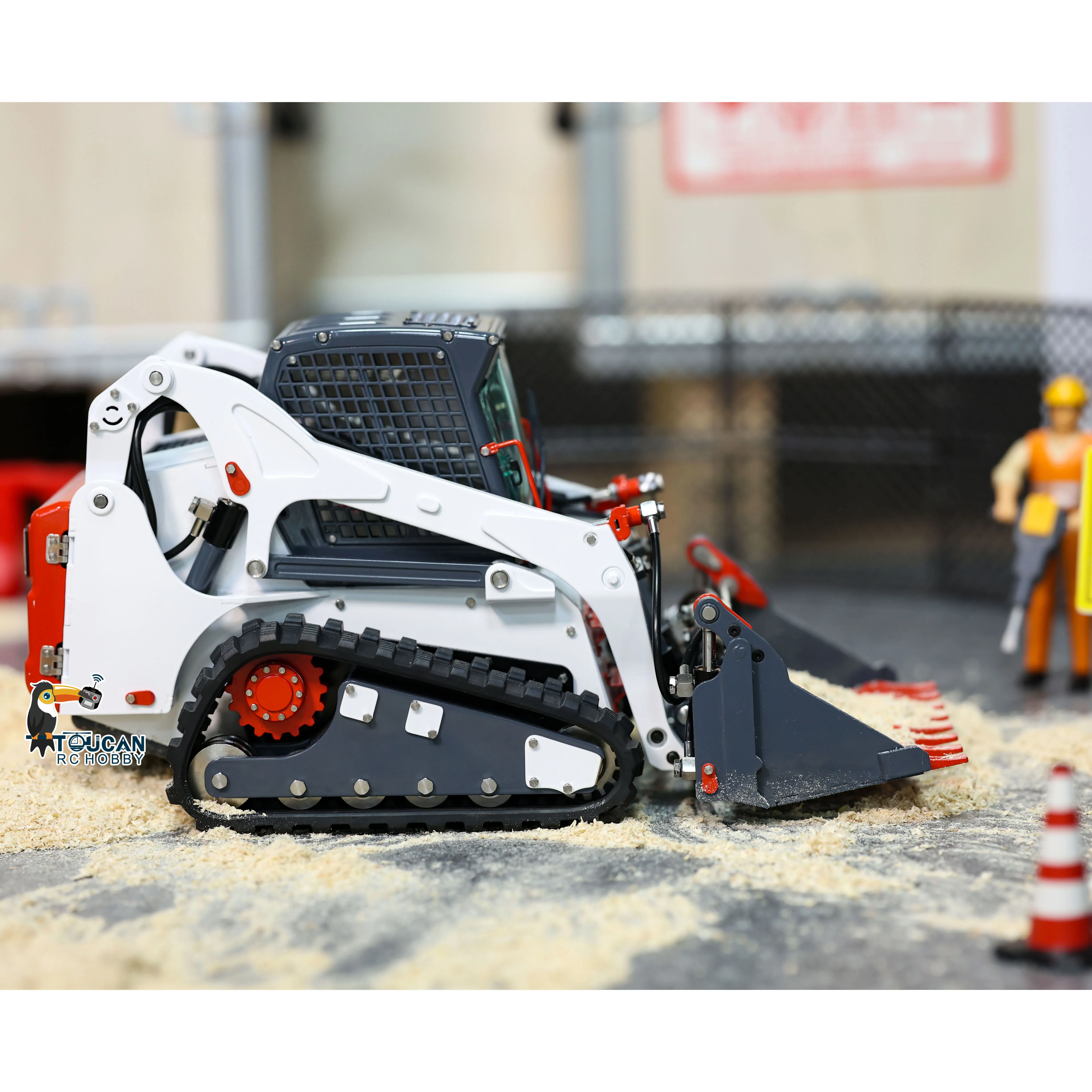 RTR LESU LT5 RC Hydraulic Loader 1/14 Metal Tracked Skid-Steer Truck Remote Control Vehicle Car Model with Light Sound Set Toys 2