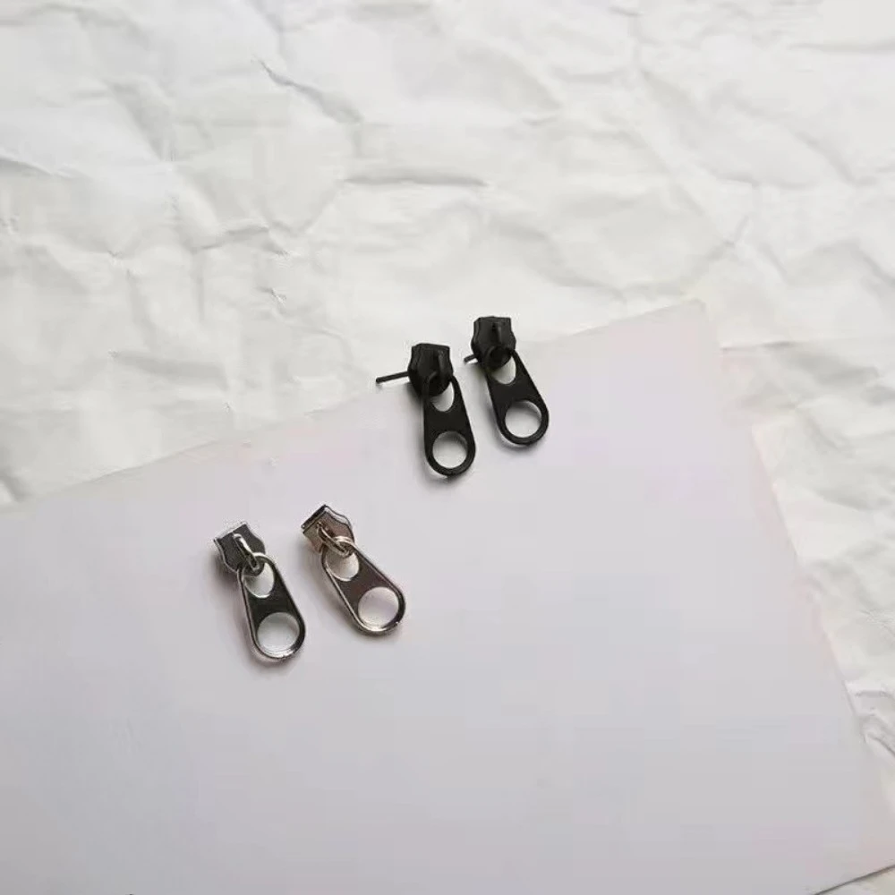 Hip Hop Zipper Earrings Personality Cool Metal Stud Earrings for Men Women Vintage Punk Style Jewelry