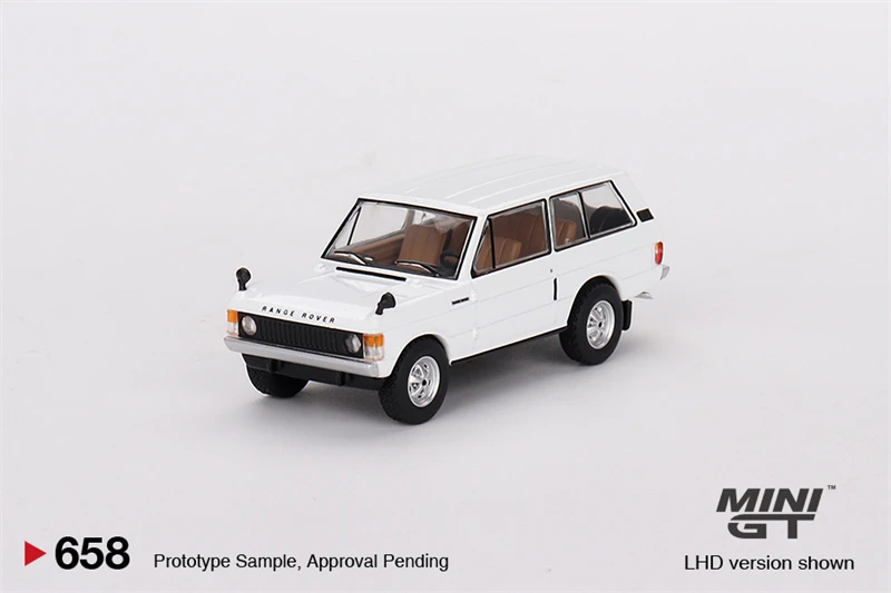

(Предзаказ) MINI GT 1:64 Range Rover Davos белая литая модель автомобиля