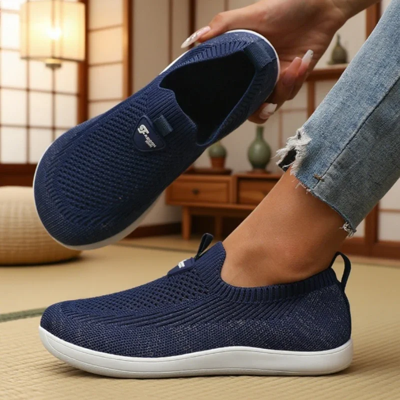 Women's Breathable Flat Shoes Fashionable Lightweight Soft Soled Walking Shoes Lazy People Minimalist Sleeve Mouth Mesh Loafers