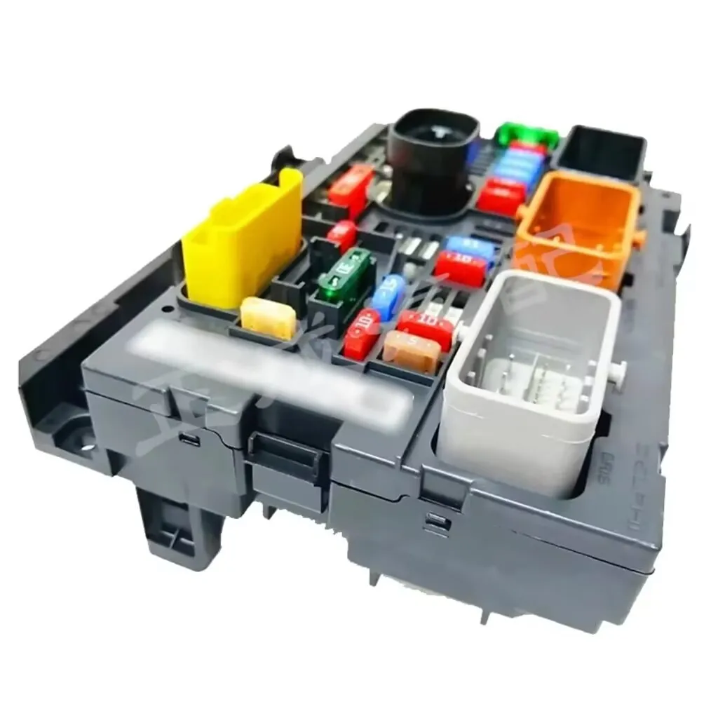 

Оригинальный новый блок предохранителей для двигателя 6500FS 9807029180 9666700580 R06 BSM для Peugeot 408 807 JUMPY Citroen C8