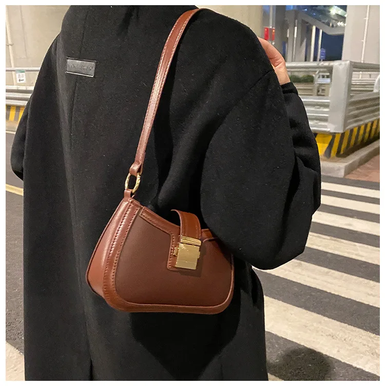 Vintage Style Ladies Shoulder Bag Lacquer Leather Handbag_voghion.com