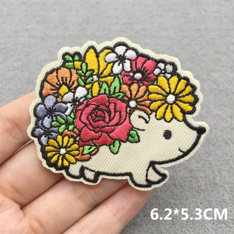 Patchs chats brodés écussons thermocollants cartoon mignons vêtements personnalisation