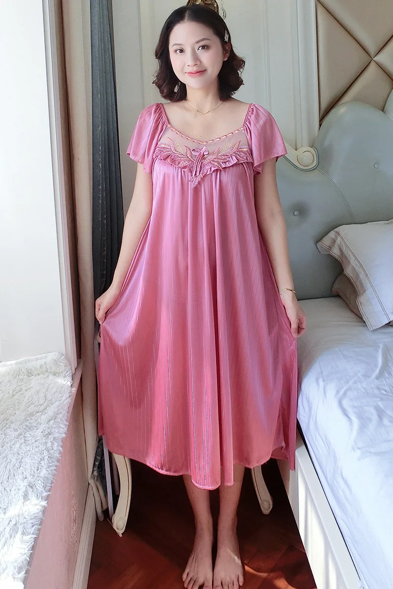Ladies Nightdress Sexy Ice Lace Large Size Solid Color Flower Pajamas Thin Short-sleeved Lace Skirt Night Dress Women Dress