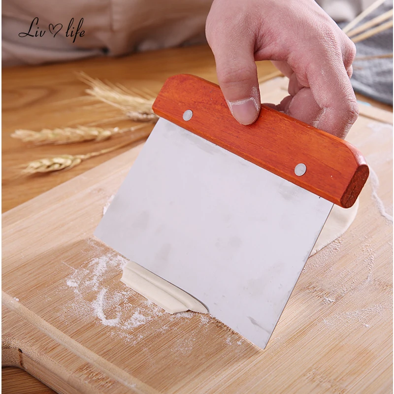Baking Tool Dough Scraper Dough Cutter Cake Scraper Baking Accessories Stainless Steel Pasty Cutters Noodle Knife Cake Scraper with Scale Baking Cake Cooking Dough Scraper