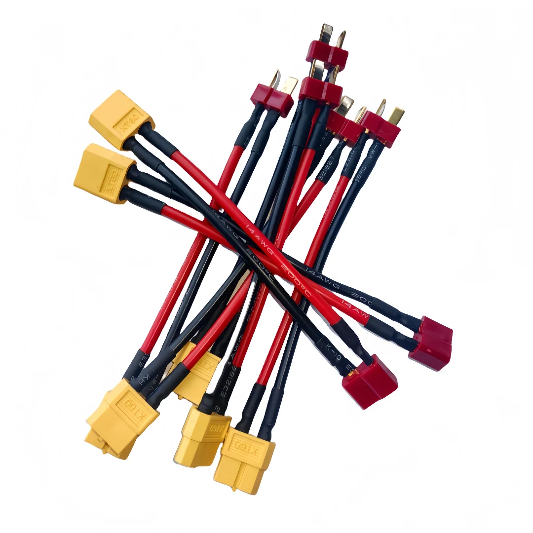 Lot de 5 adaptateurs XT60 vers T Plug pour batterie RC, disposés en éventail.