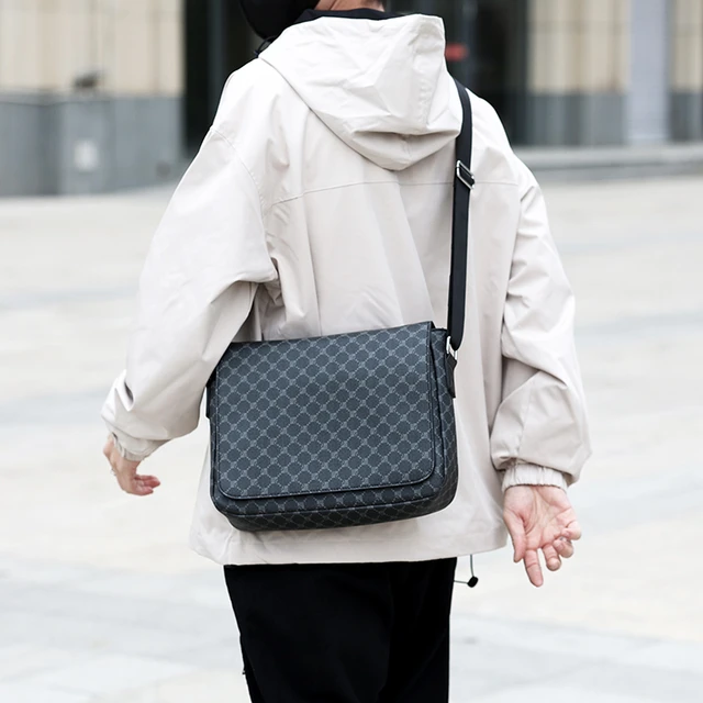 Louis Vuitton Crossbody Bag Men 