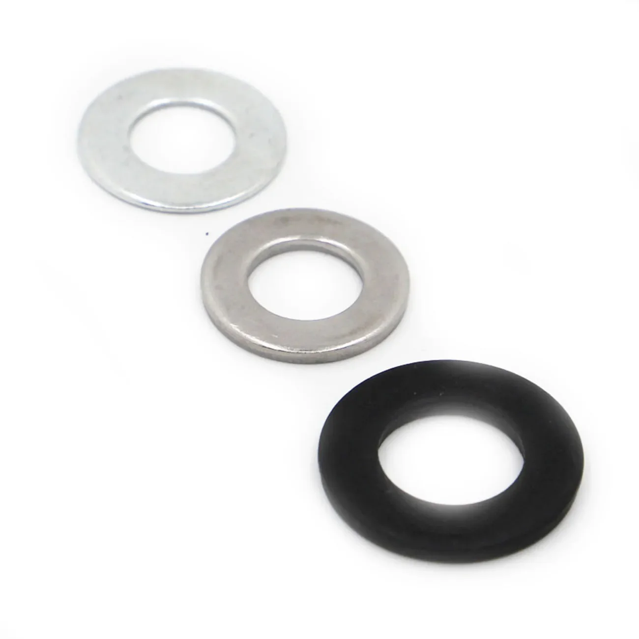 Durable Stainless Steel Zinc-Plated Flat Washers and Gaskets in Assorted Sizes