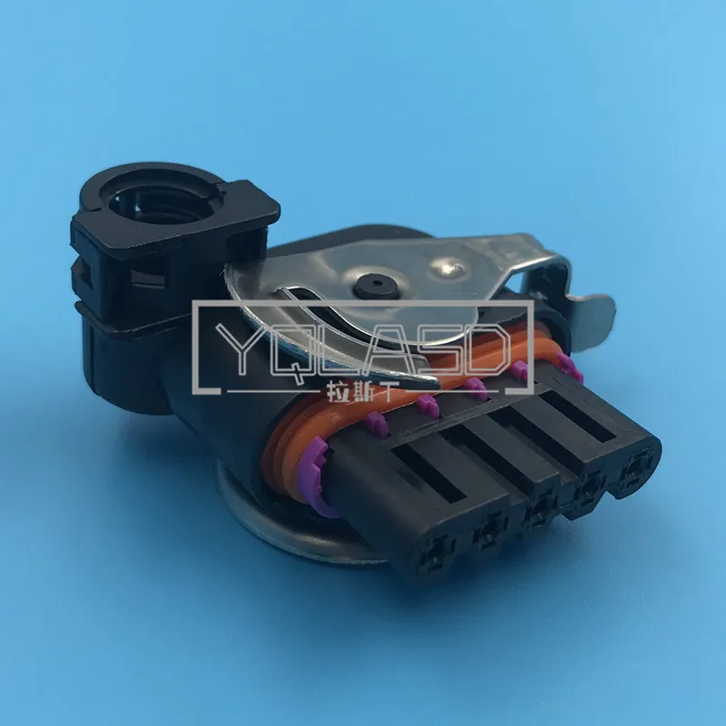 

1 Set 5 Way Lear Starter Waterproof Connector XL Car Wiper Motor Plug Generator Wire Socket For The Great Wall Geely 18242000000