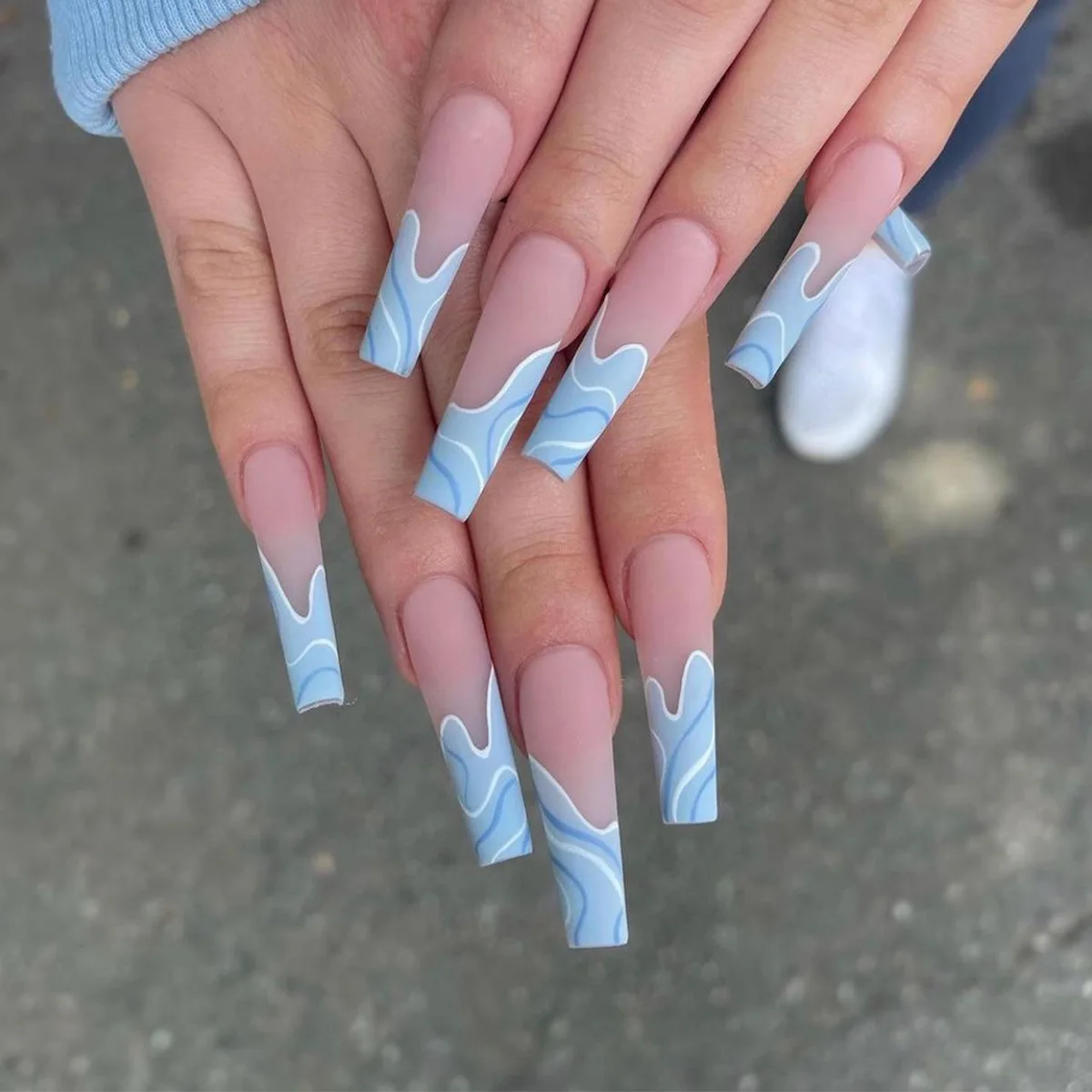 

24Pcs/Box Blue Fake Nails Press on French Tips Set Nail with 24Pcs Glue Sticker Nail Art
