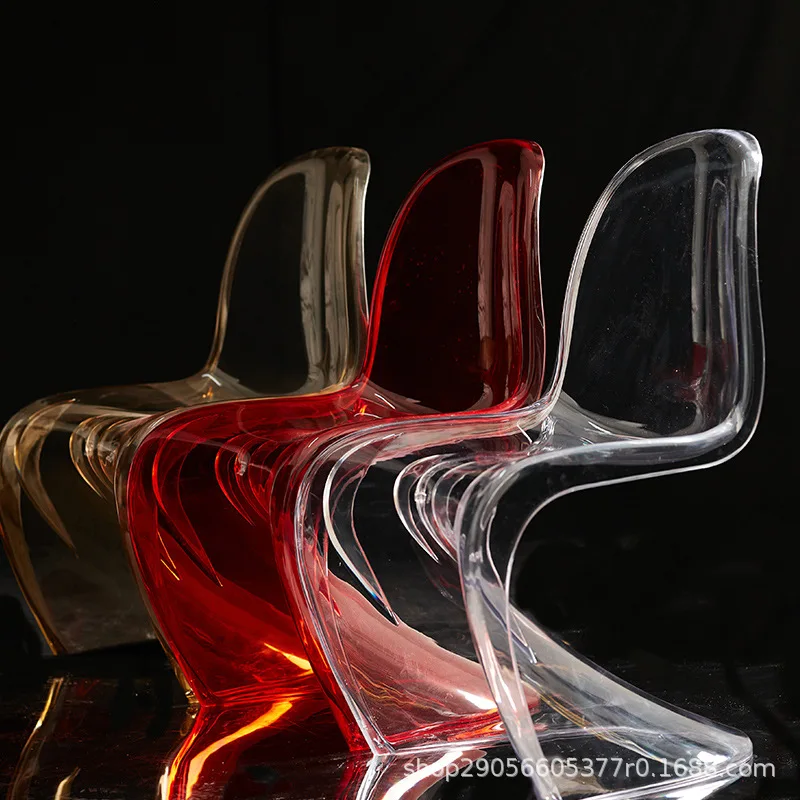 Severská moderní jednoduchý kreativní akryl plastový jídelní židle duch červený krása broušené sklo průhledná kotlík zvonit