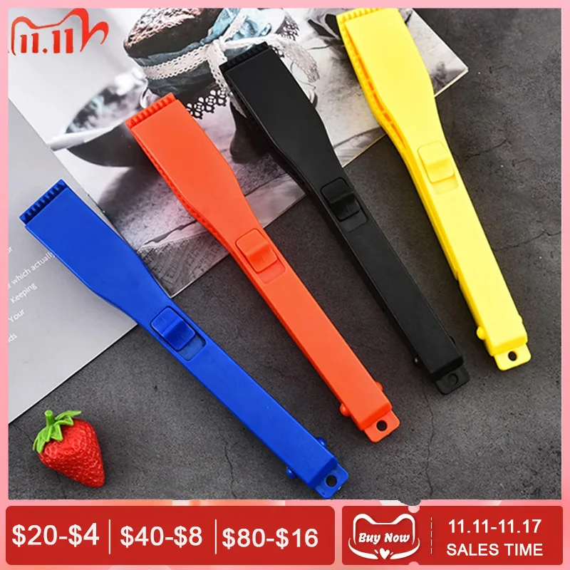 

1pcs Multifunctional Fishing Fish Clip Hand Controller Tackle Tool Fishing Body Grip Clamp Gripper Grabber with Lock Switch
