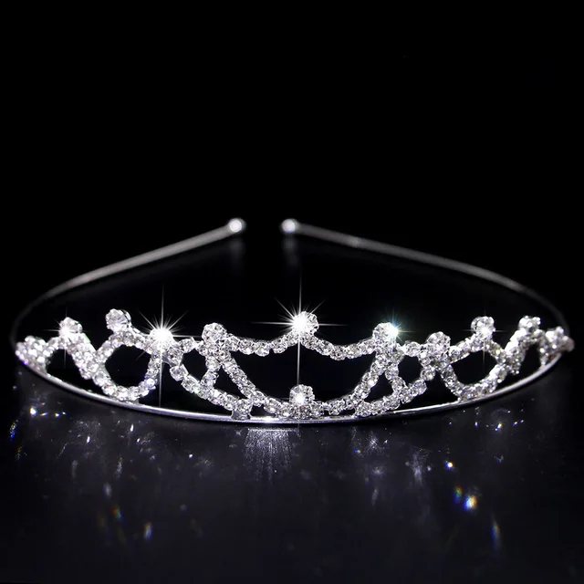 절묘한 공주 크리스탈 티아라 왕관 머리띠, 로맨틱한 신부 파티나 웨딩 파티를 위한 고급 보석 액세서리
