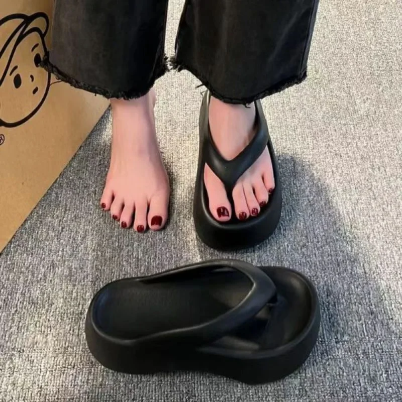 Women's flip-flops Casual Korean style Platform sandals comfortable non-slip women's beach shoes EVA soft soled Women's Slippers 3
