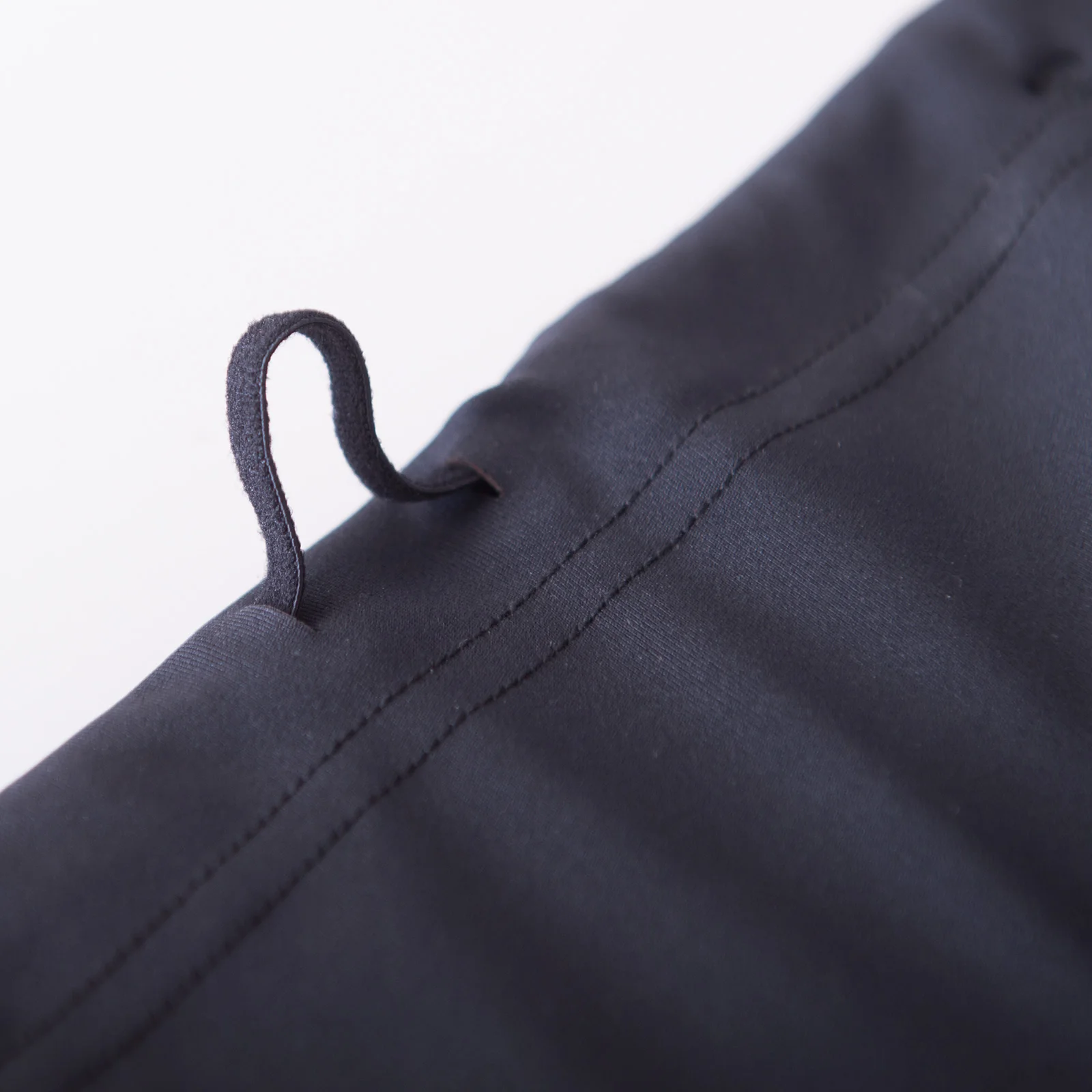 AONIJIE Men's Quick Drying Compression Running Pants High Spring Professional Training Shorts Fitness Tight Five Quarter Pants