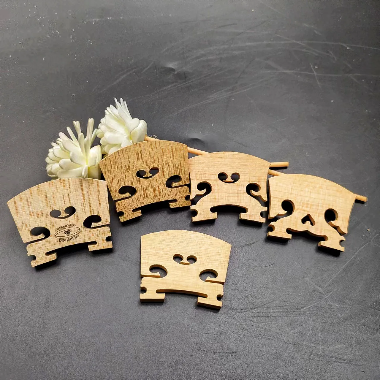 Ponte Violino 4/4 Acero Ponte Per Violino 4/4 In Acero Di Alta Qualità Paititi - Pre-intonato, Colore Naturale, Per Violini Standard Ricambio Ponte Violino Già Montato - Foto 10