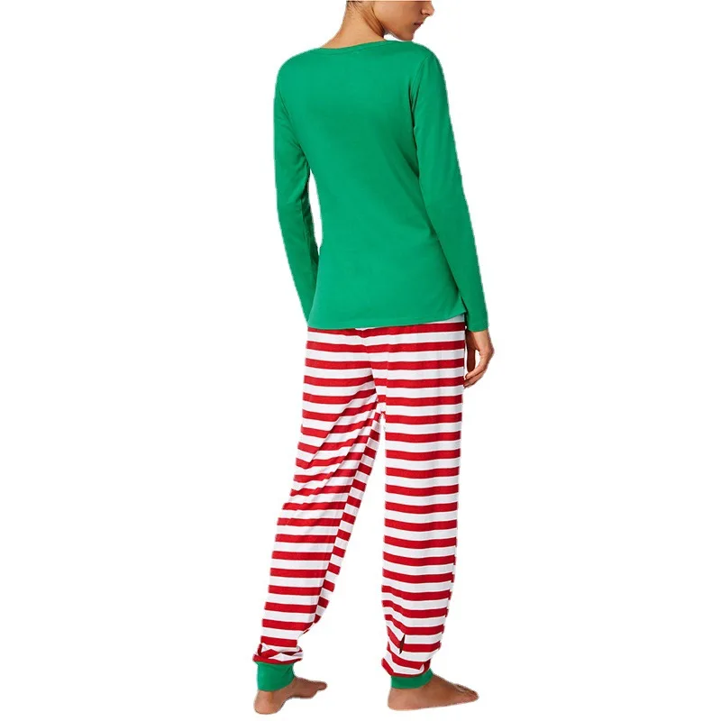 thumbnail image 5 of Disfraces de Año Nuevo 2024 Conjuntos familiares a juego Conjunto de pijamas navideños Traje de casa a rayas con letras Ropa de dormir informal suave Look navideño, 5 of 5