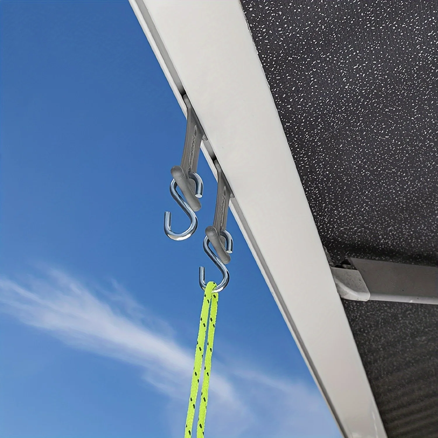 4/8Pcs S-Shaped Camping Awning Hooks Clips RV Tent Hangers Light Hangers For Caravan Camper Hooks Accessories Outdoor Supplies