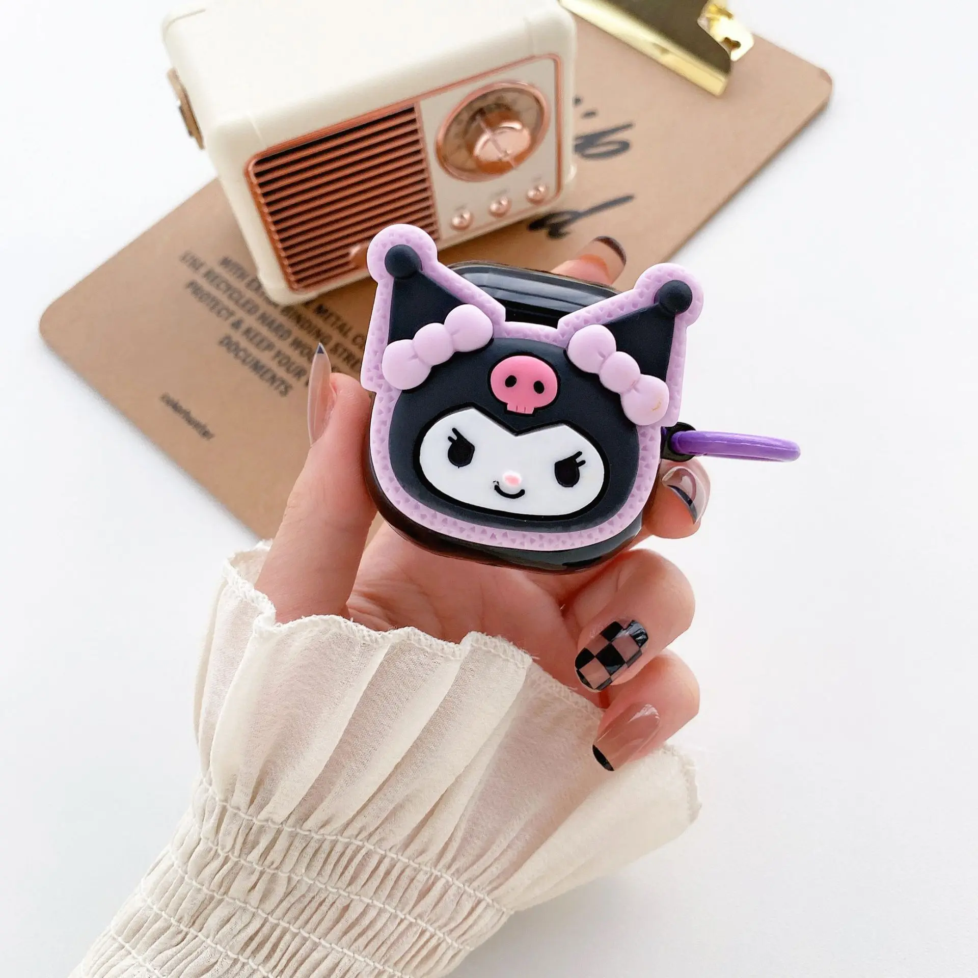 ◆SLBS◆ Kuromi Galaxy Buds Cover with Bead Strap 8800240233 SLBS SANRIO Kuromi & Cinnamoroll Galaxy Buds Case Cover with