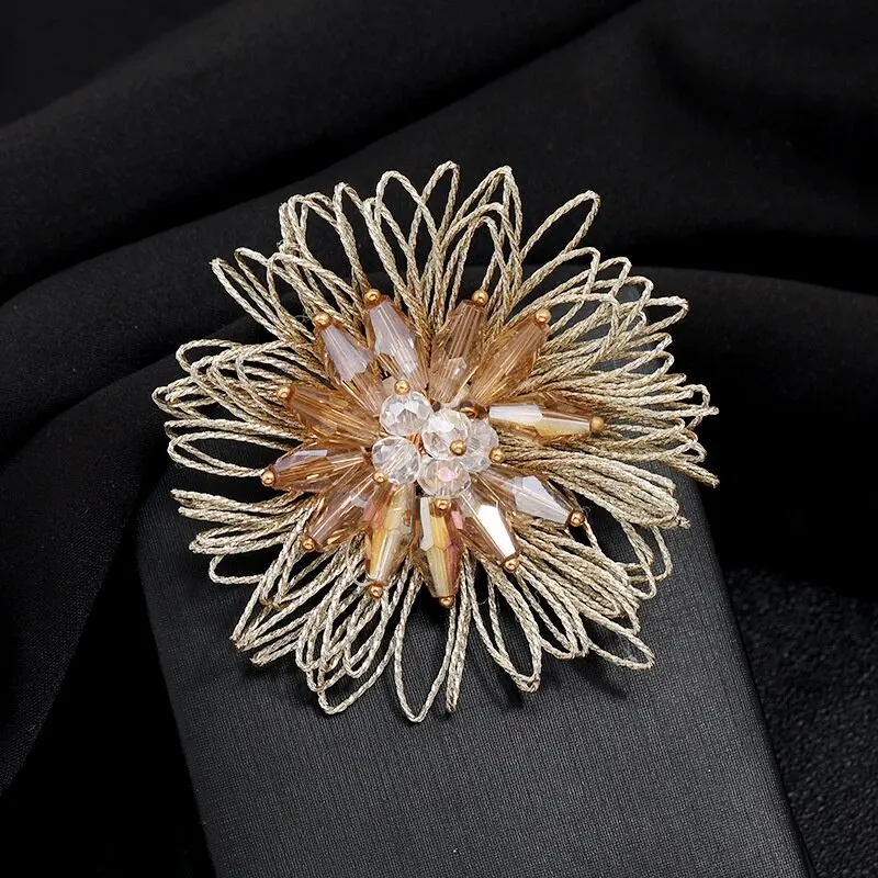 크리스탈 불꽃 그림 브로치, 여성 패션, 가을과 겨울, 뜨개질 브로치, 고급 스웨터, 바늘 칼라, 에나멜 바늘