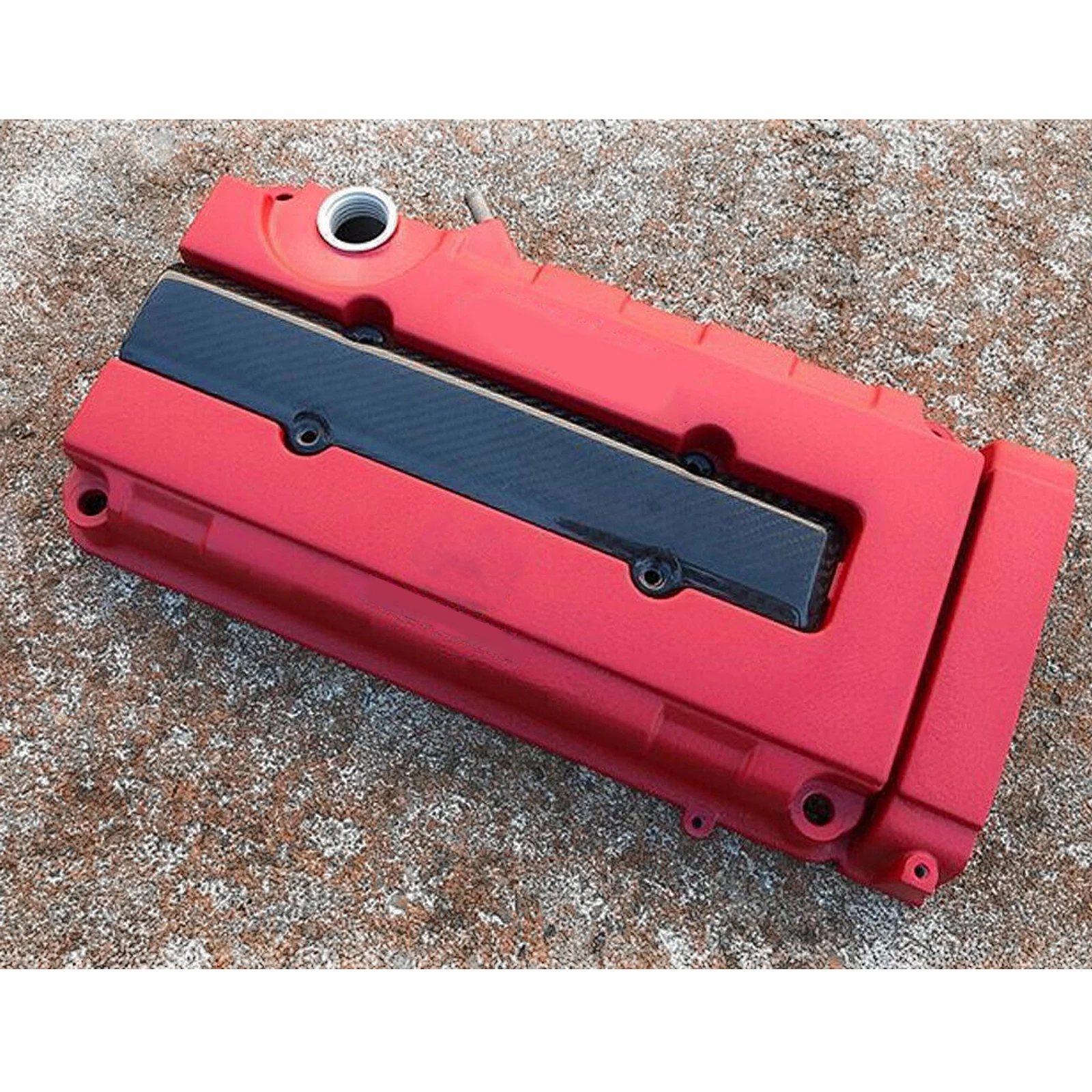 Рисунок 4 - Крышка клапана двигателя из углеродного волокна