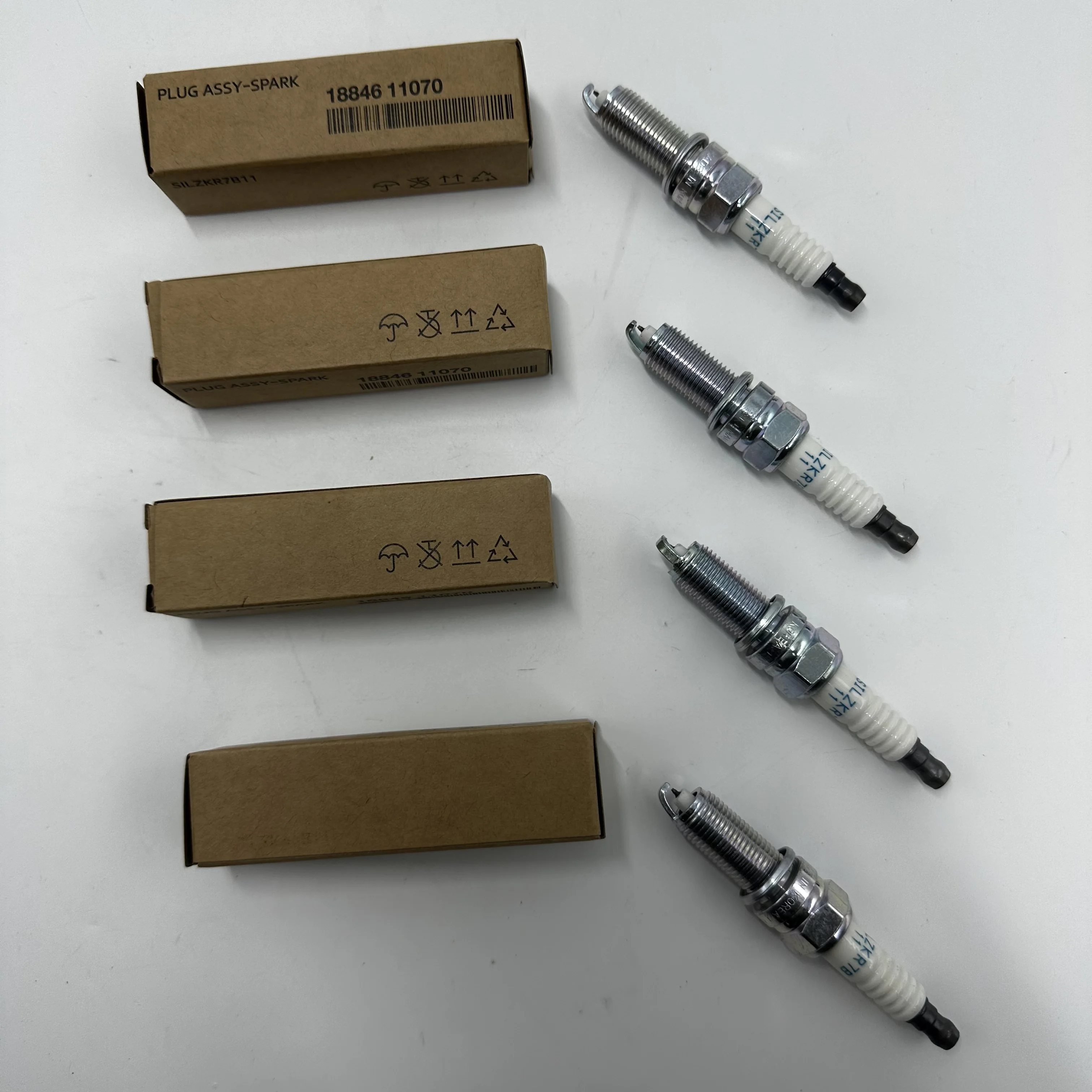 NGK G-Power BKR5EGP / 7090 Platinum Spark Plugs Set Of 4