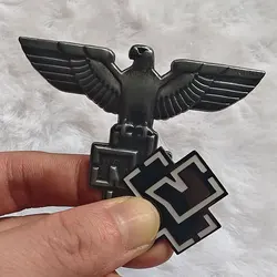 Chic Rock Band Enamel Pin - Fashionable Lapel Brooch for Women - Trendy Jewelry Accessory Gift (Suit)