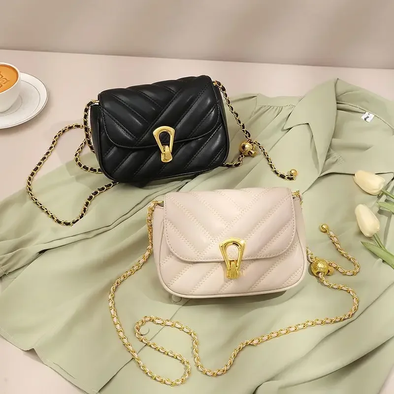 

Refined and compact women's one shoulder crossbody bag