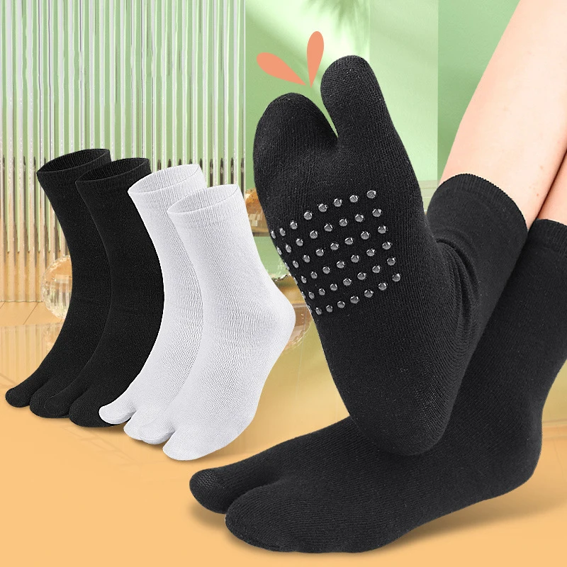 

1Pair Men's Women's Cotton silicone Two-toe Socks With Flip-flops And Clogs Sole Non-slip Slow Pressure Split Toe Mid-tube Socks