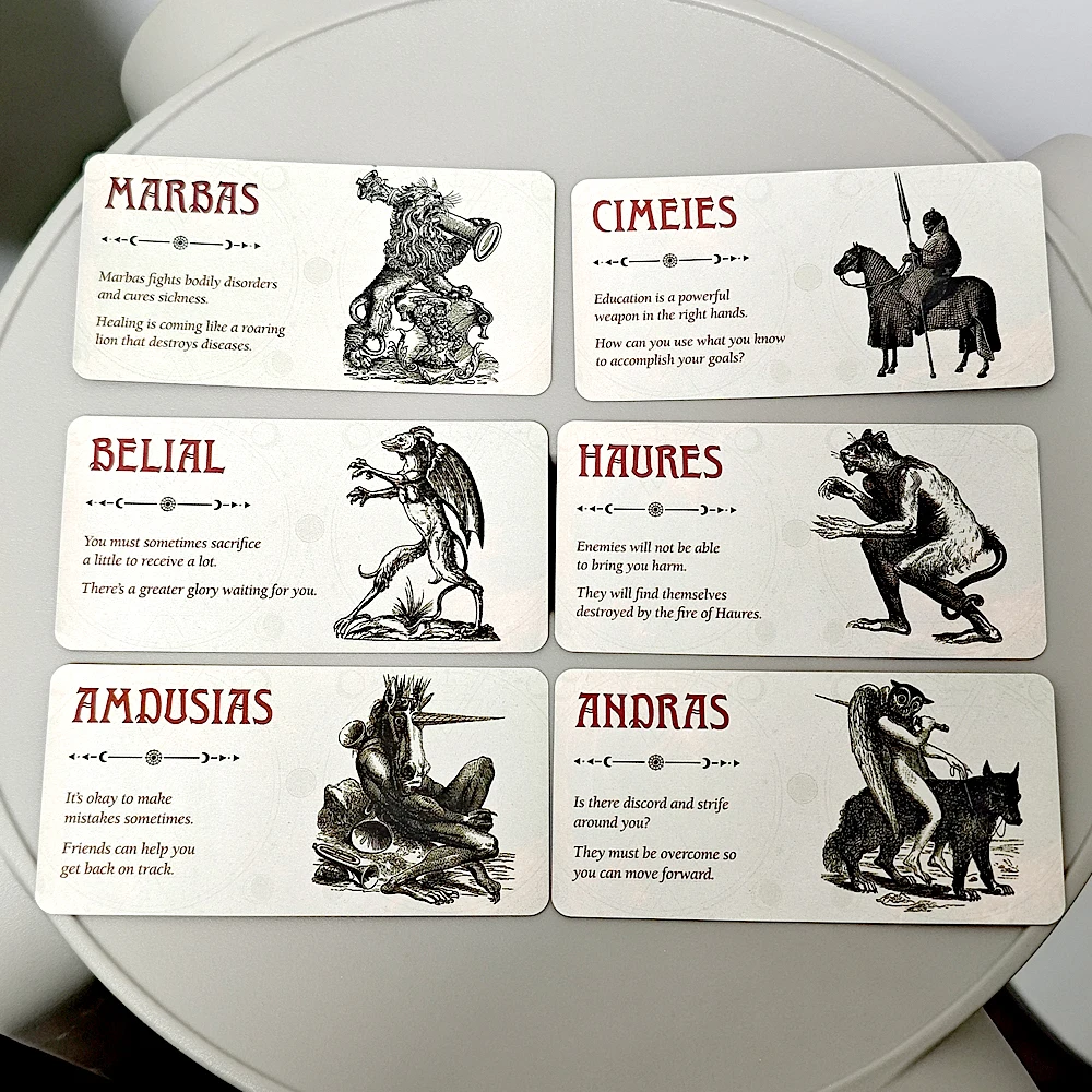 Angel of The Day Oracle / Demon of The Day Oracle: 40 Inspirational Messages 10*5cm 5
