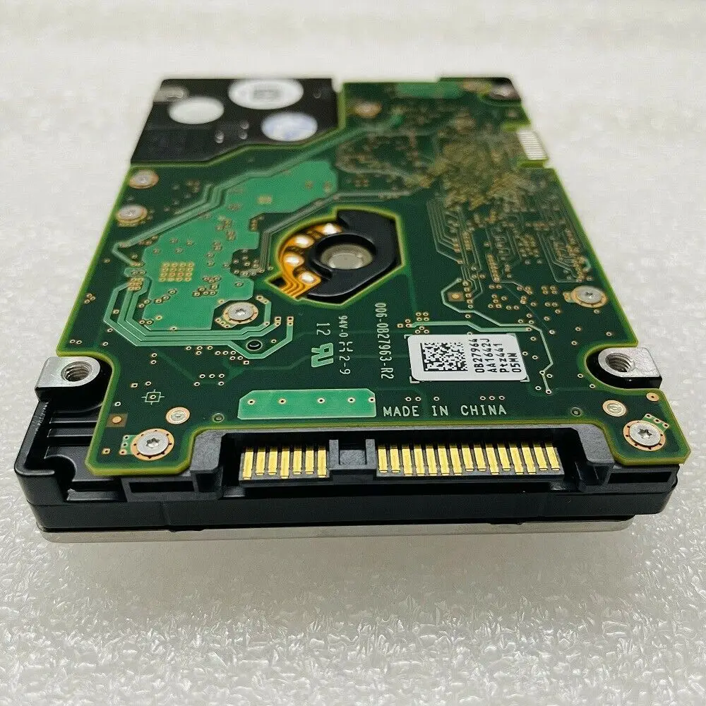 H.G.S.T HUC109060CSS600 C10K900 600GB 2.5 10K RPM 64MB SAS HARD DRIVE