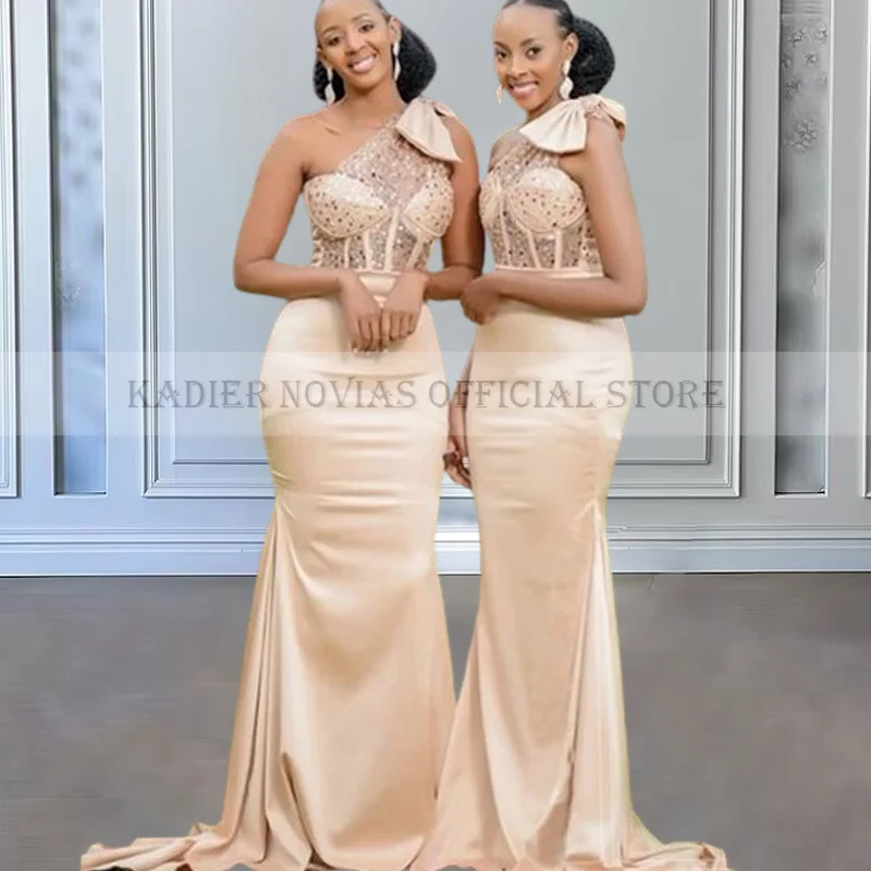 

Long Champagne One Shoulder Mermaid Bridesmaid Dresses Lace Up vestidos de fiesta elegantes 2024 Wedding Party Dress