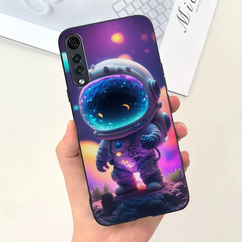 Stylish Shockproof Silicone Case with Fashionable Design