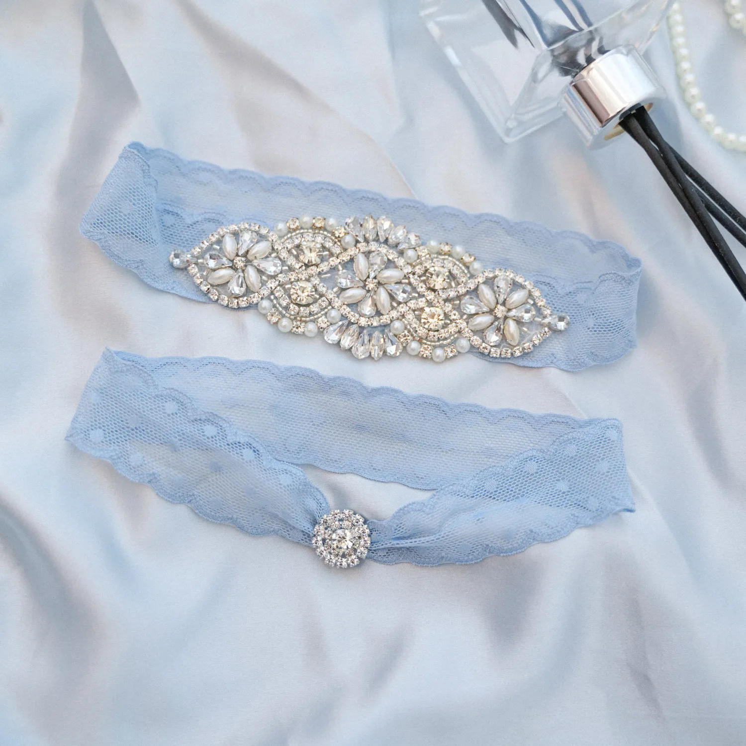 Bridal Garter Belt Sky Blue Bridal Wedding Garters for Bride Party Crystals Pearls Sexy Rhinestone Garter Belt for Women Accessories Gift