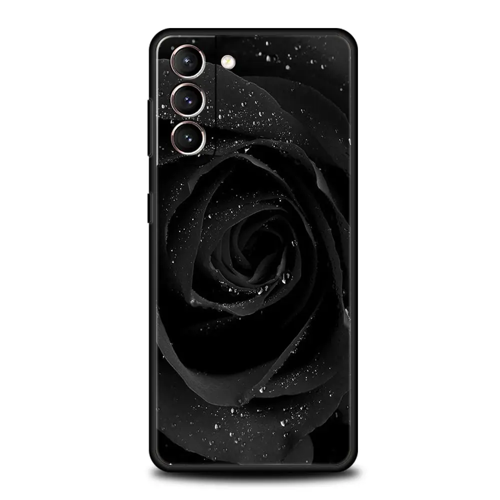 Elegant Red Roses Floral Phone Case - Soft Black Cover