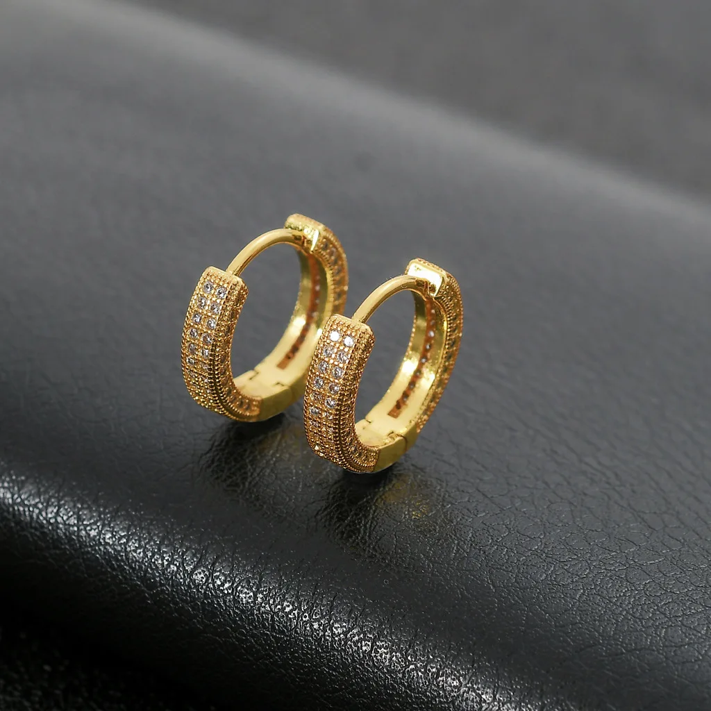 

Cubic Zirconia Bling Iced Out Earring Gold Copper Earrings for Men Hip Hop Fashion Jewelry Stud Earrings Korean Earing Wholesale