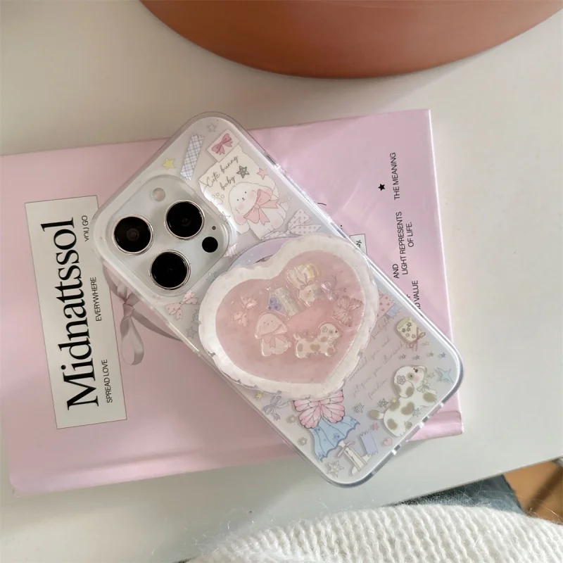 Magnetic Griptok Cartoon Quicksand Heart Phone Stand with Wireless Charging Capability