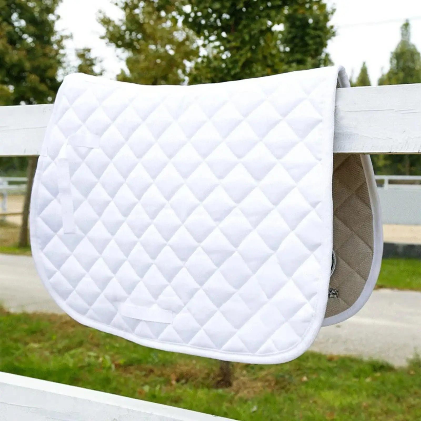 Saddle Pad for Horse Padding Shock Absorbing Soft Portable Thickening Protect Thighs Dressage Pad for Outoor Sports Equestrian