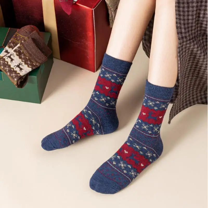 5 Pairs Women Christmas Socks Cute Santa Claus Elk Christmas Sock Funny Cute Socks Mid Tube Winter Women' s Gift